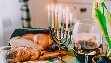 开云-川超成都队大名单以“00”后为主 最大37岁最小18岁|阿刁喜欢看球